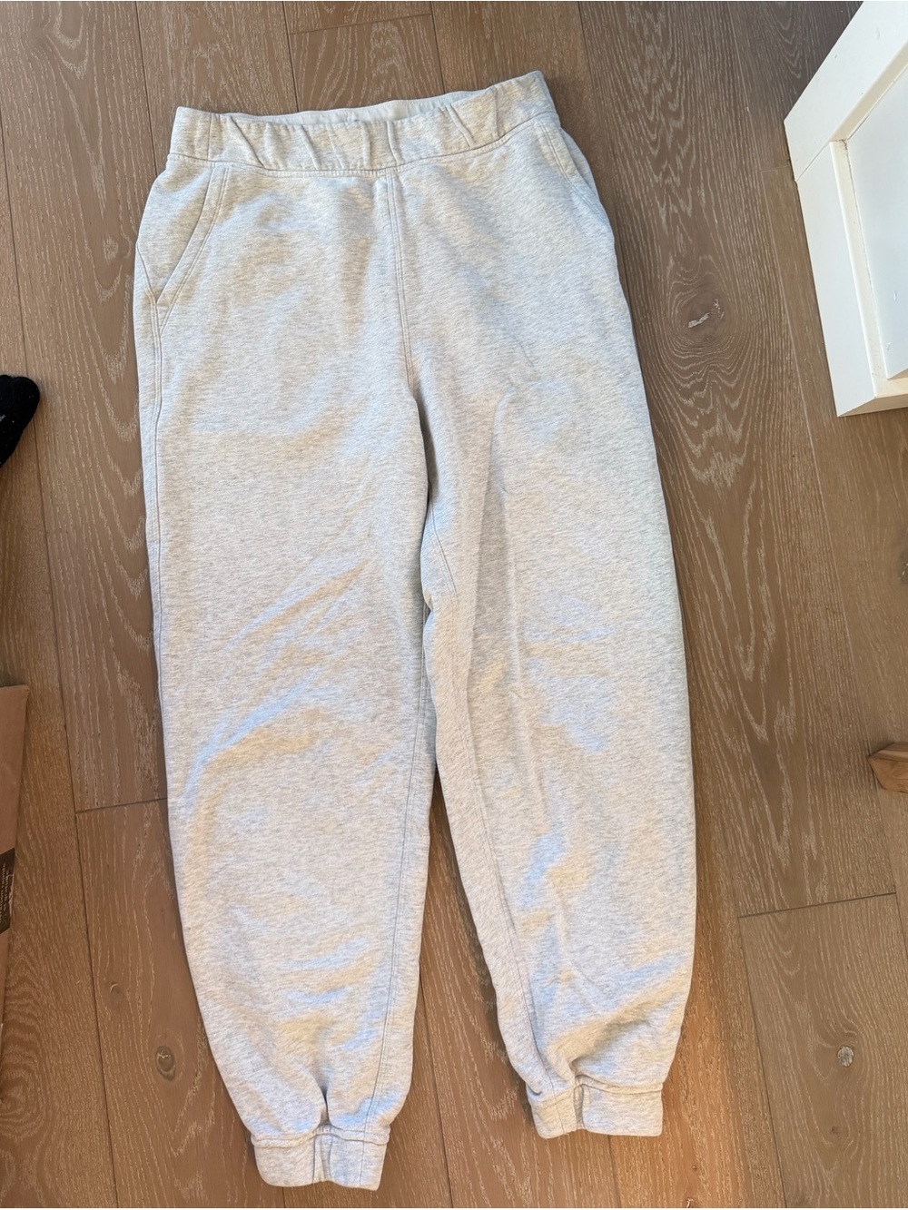 Lululemon Scuba Jogger Sweatpants - Women’s 6